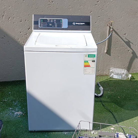 Washing machine repair technicians